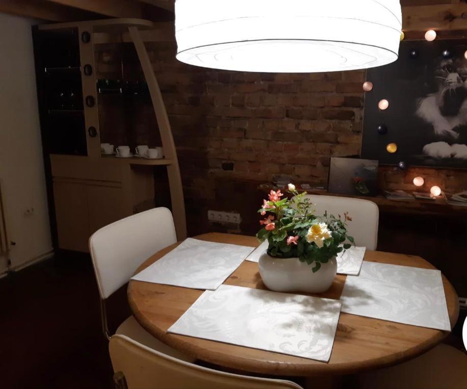 2 Story Studio Apartment Free Parking Included Riga Dış mekan fotoğraf